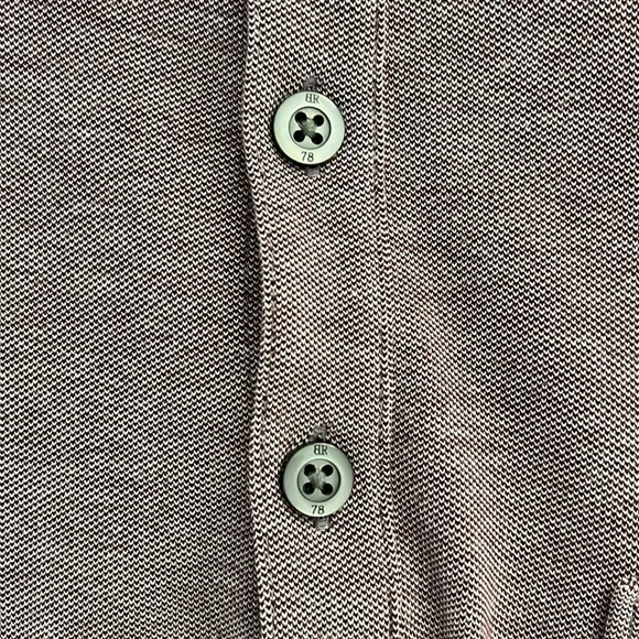 Polo shirt in light purple. Excellent condition. - Picture 3 of 4